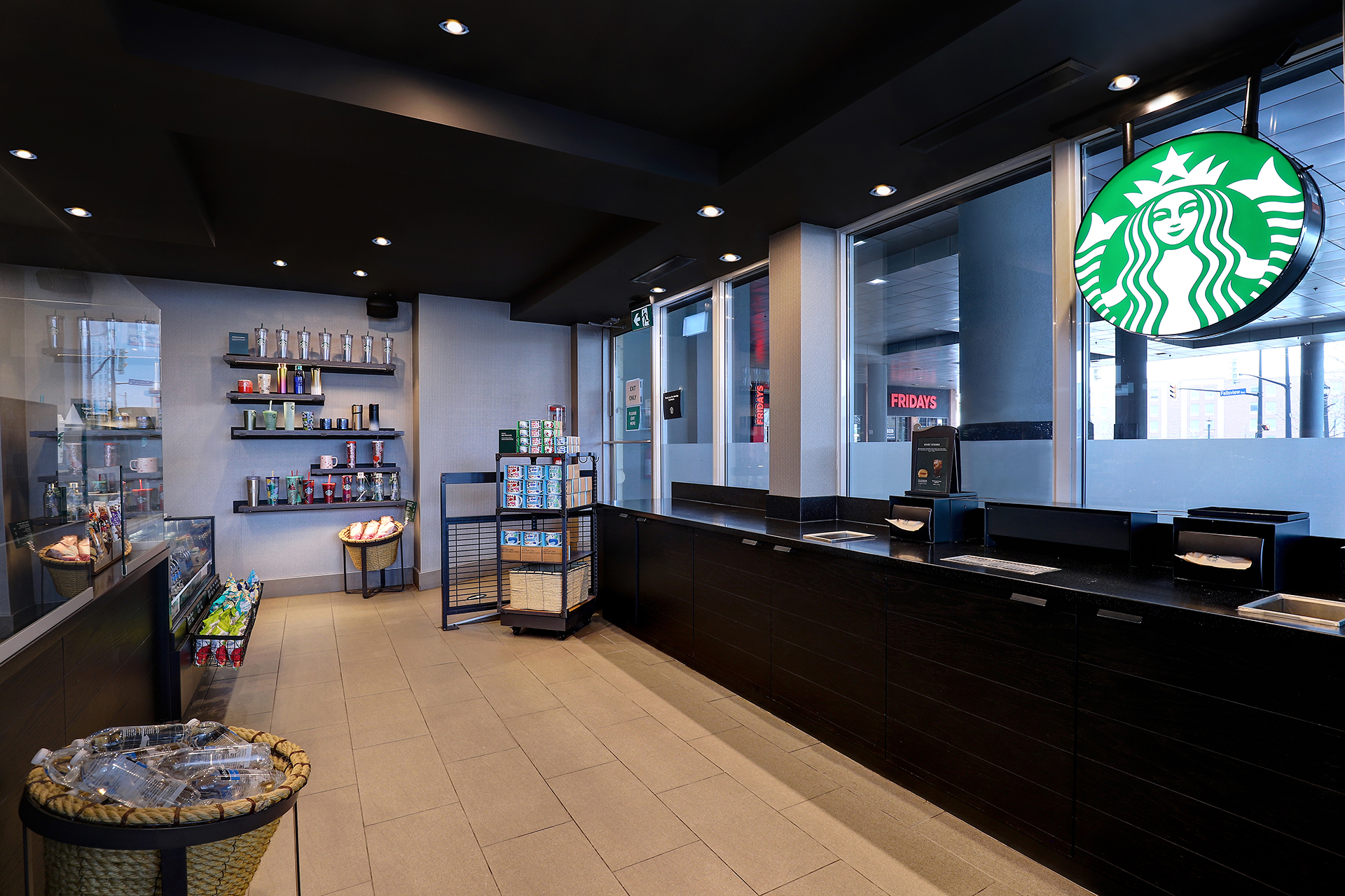 Lobby Level Amenities